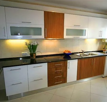Sleeps 6 Pool Air Con T479938